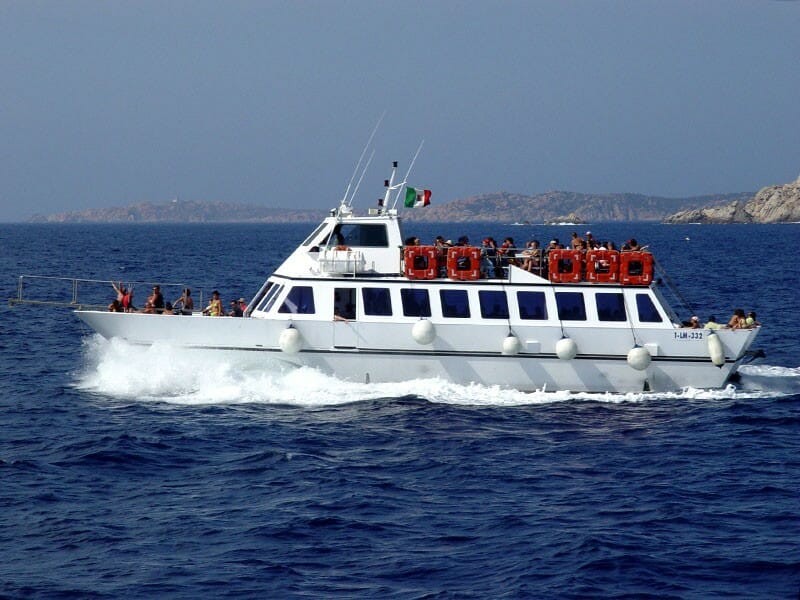 motorboat archipelago tour